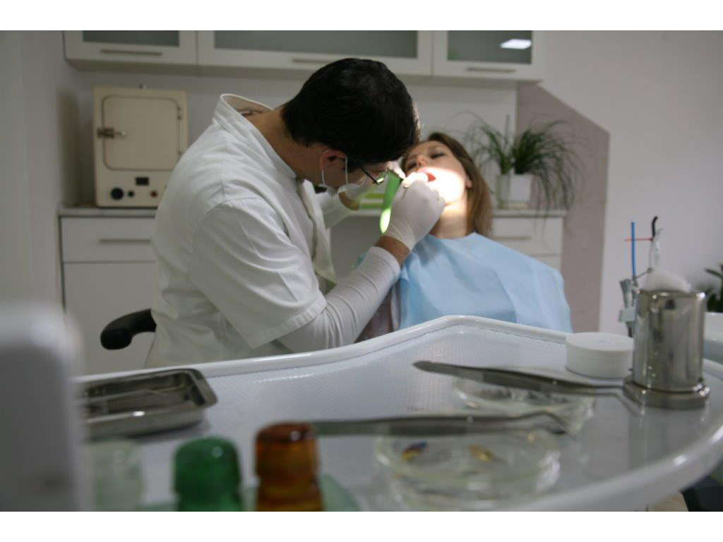 STOMATOLOŠKA ORDINACIJA KEEP SMILING Dental surgery Belgrade - Photo 8