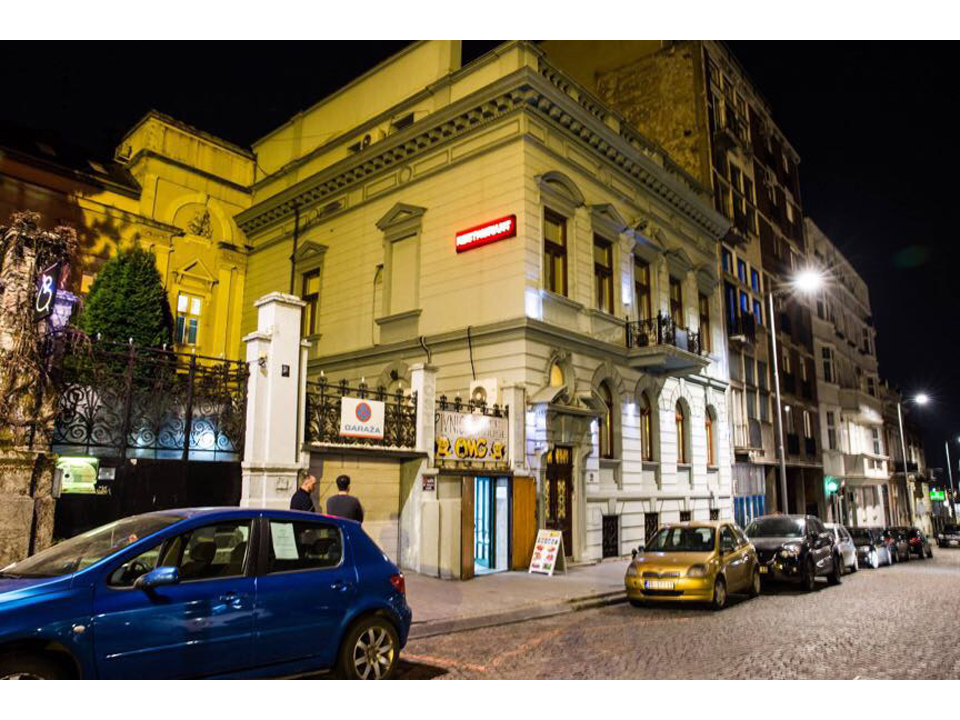 RESTAURANT OMG Pubs Belgrade - Photo 1