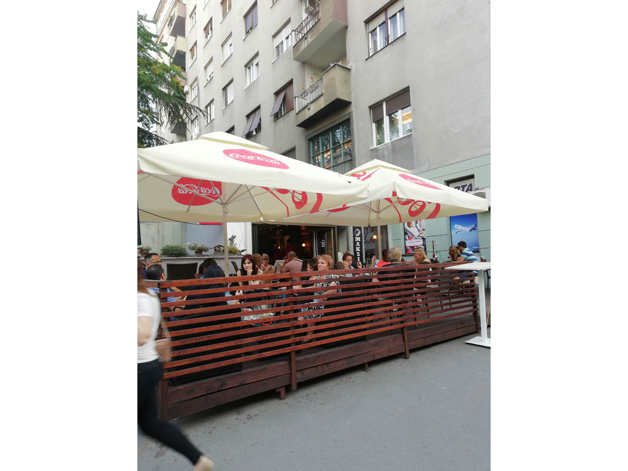 CAFFE LOUNGE BAR MAKSIM Spaces for celebrations, parties, birthdays Belgrade - Photo 4