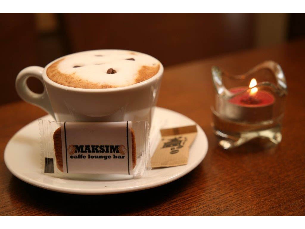 CAFFE LOUNGE BAR MAKSIM Nargila bars Belgrade - Photo 9