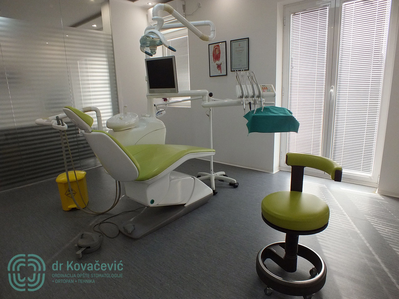 DENTAL CLINIC AND X-RAY CENTER DR KOVACEVIC Dental surgery Belgrade - Photo 1
