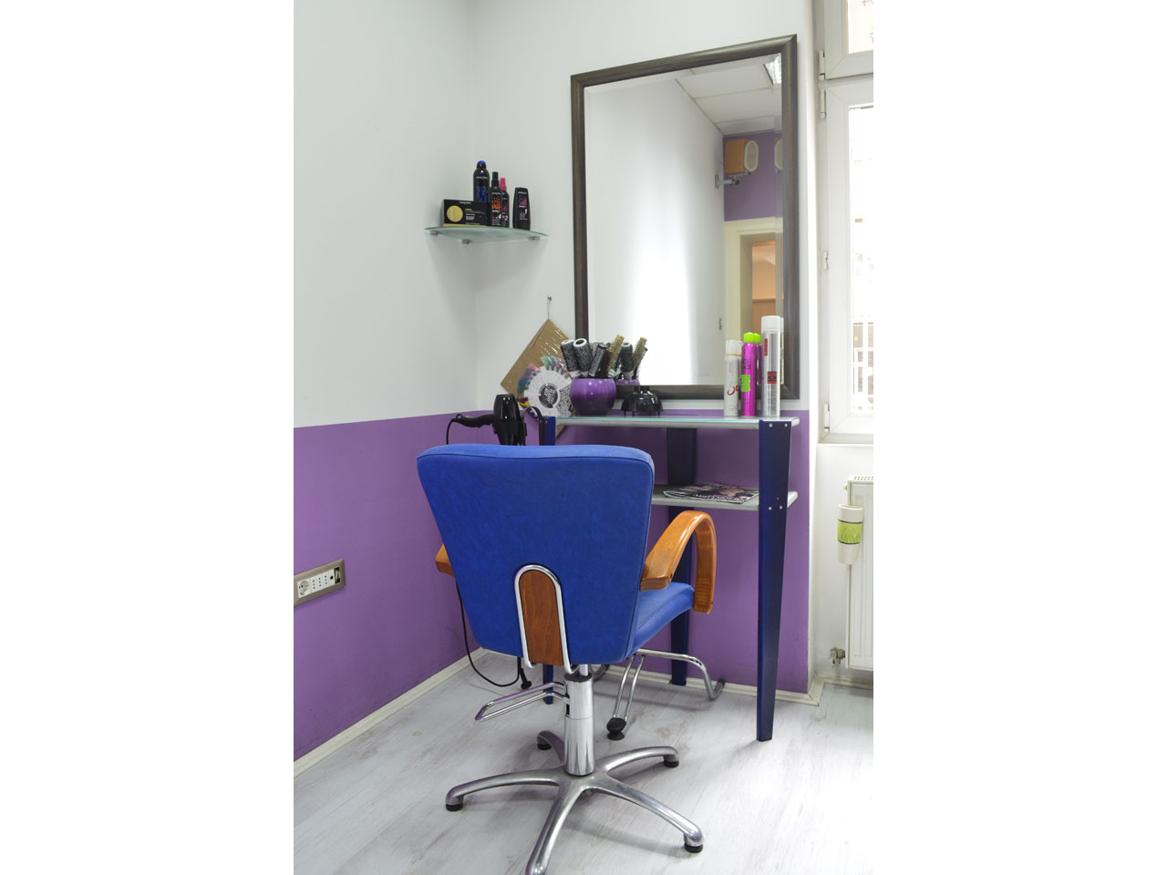 HAIRDRESSING AND COSMETIC SALON ZZ2 Hairdressers Belgrade - Photo 3
