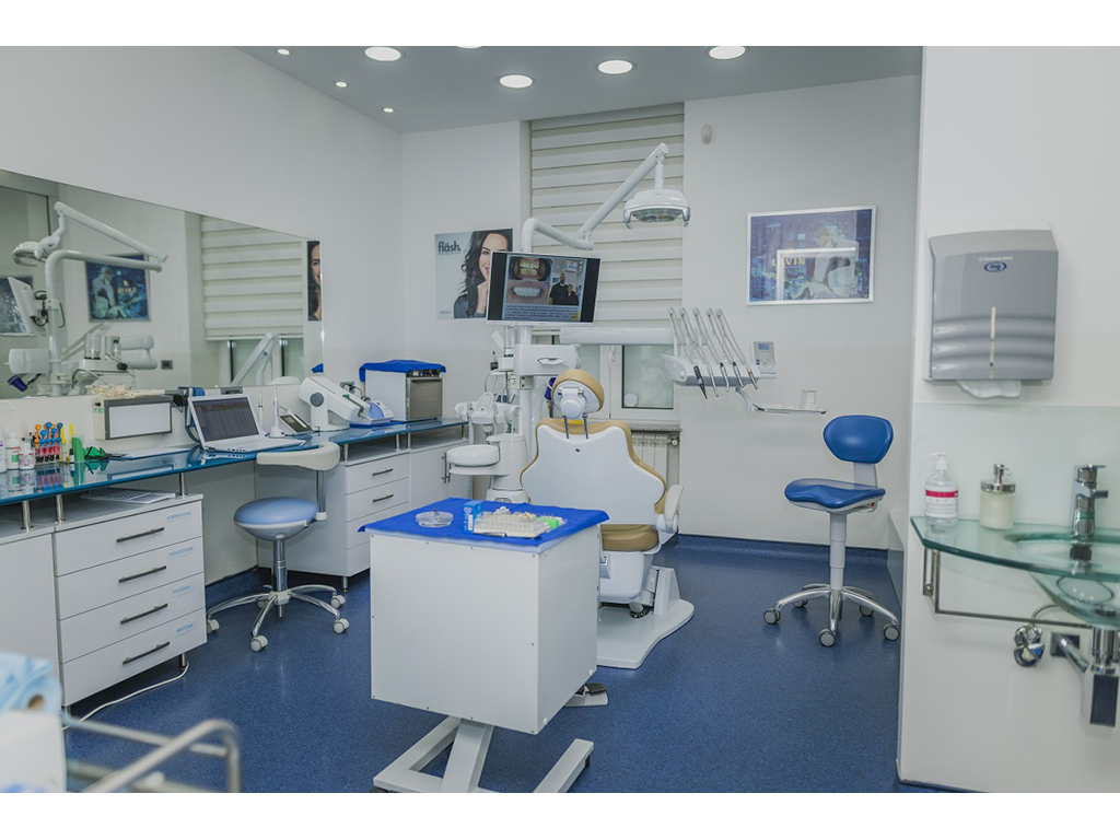 Photo 3 - LAVIN DENTAL CLINIC Dental orthotics Belgrade