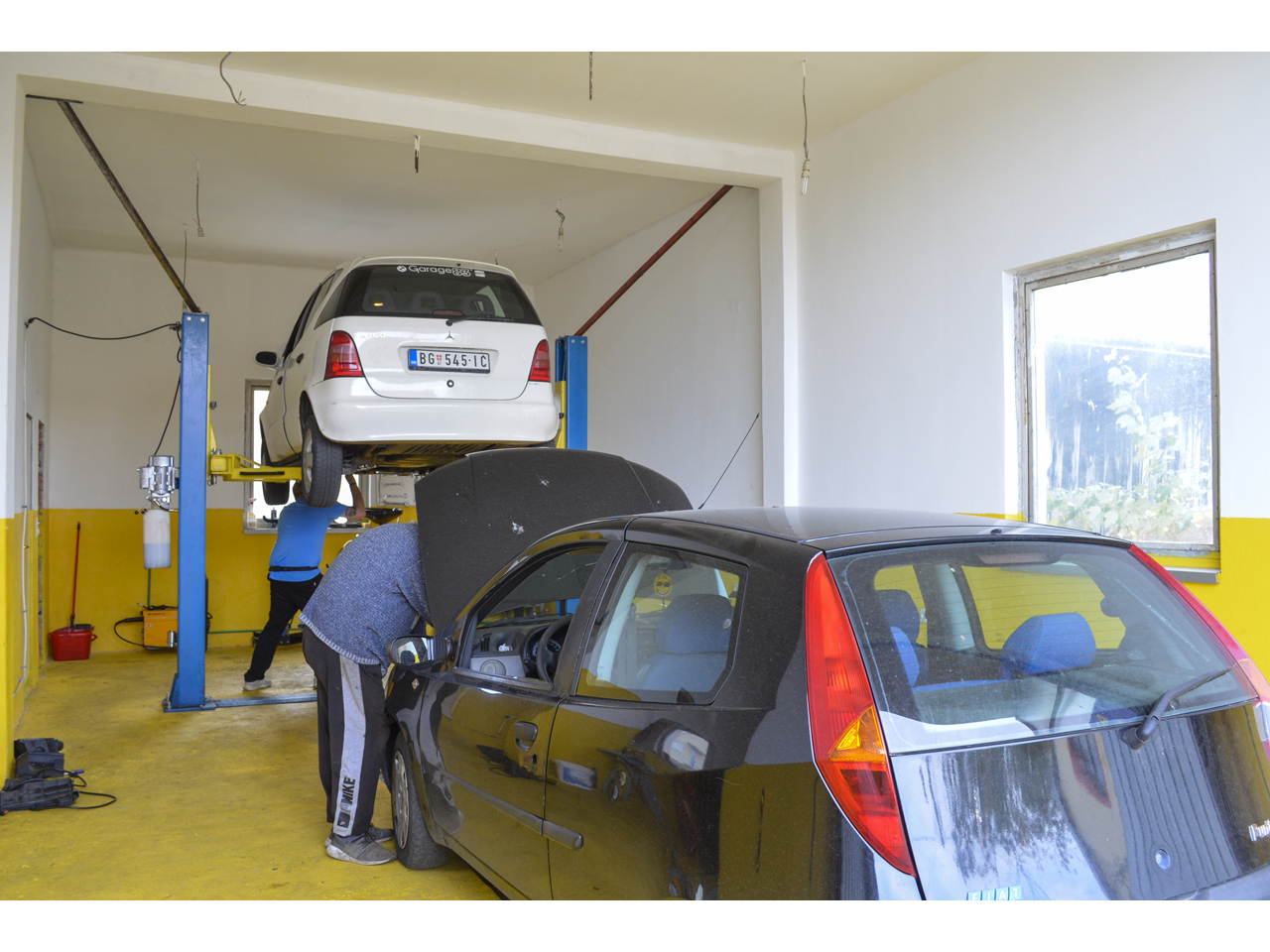AUTO SERVICE LUKA AND DEDA Car air-conditioning Beograd