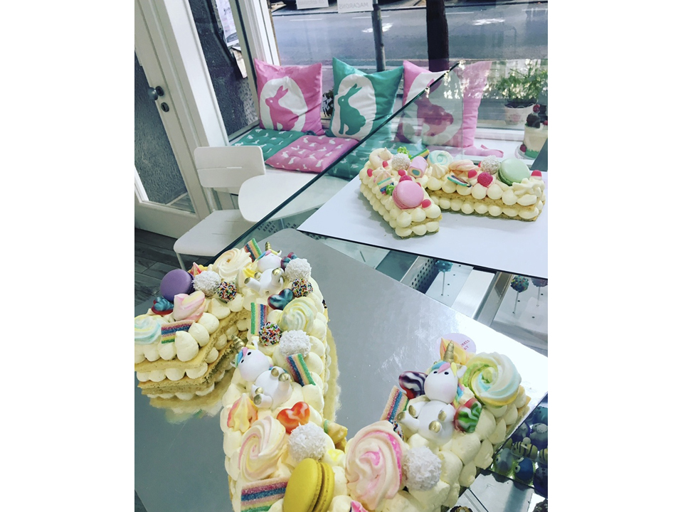 MAGIC SWEETS FACTORY CAKE POPS CAKES AND COOKIES Cakes and cookies Beograd