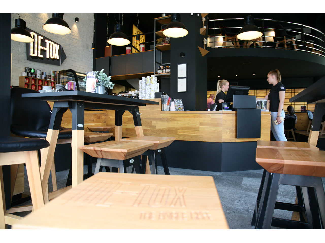 CAFFE DE-TOX THE ANGLE CAFE Kafe barovi i klubovi Beograd - Slika 6
