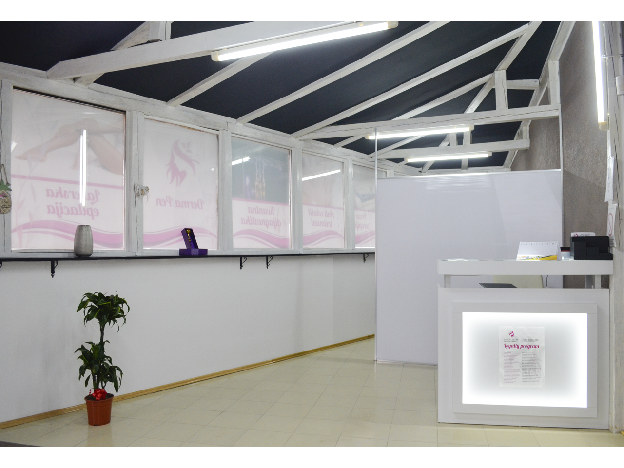 LASER CENTAR Kozmetički saloni Bulevar kralja Aleksandra 520a