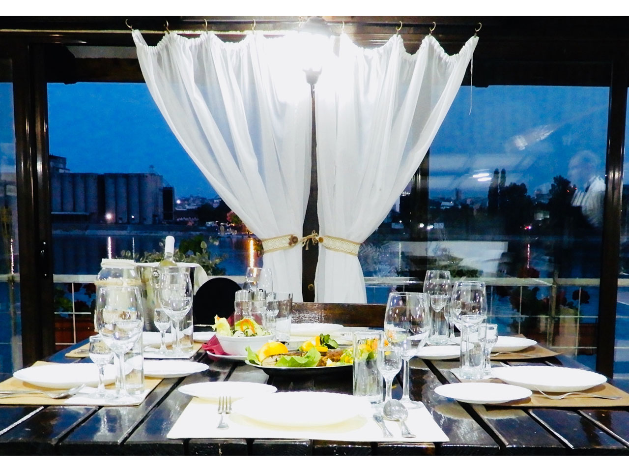 Slika 6 - DUNAVSKI ALASI Restorani za svadbe, proslave Beograd