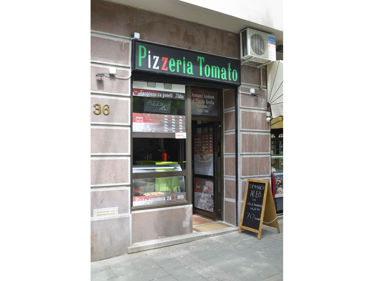PIZZERIA TOMATO Pizzerias Belgrade - Photo 1