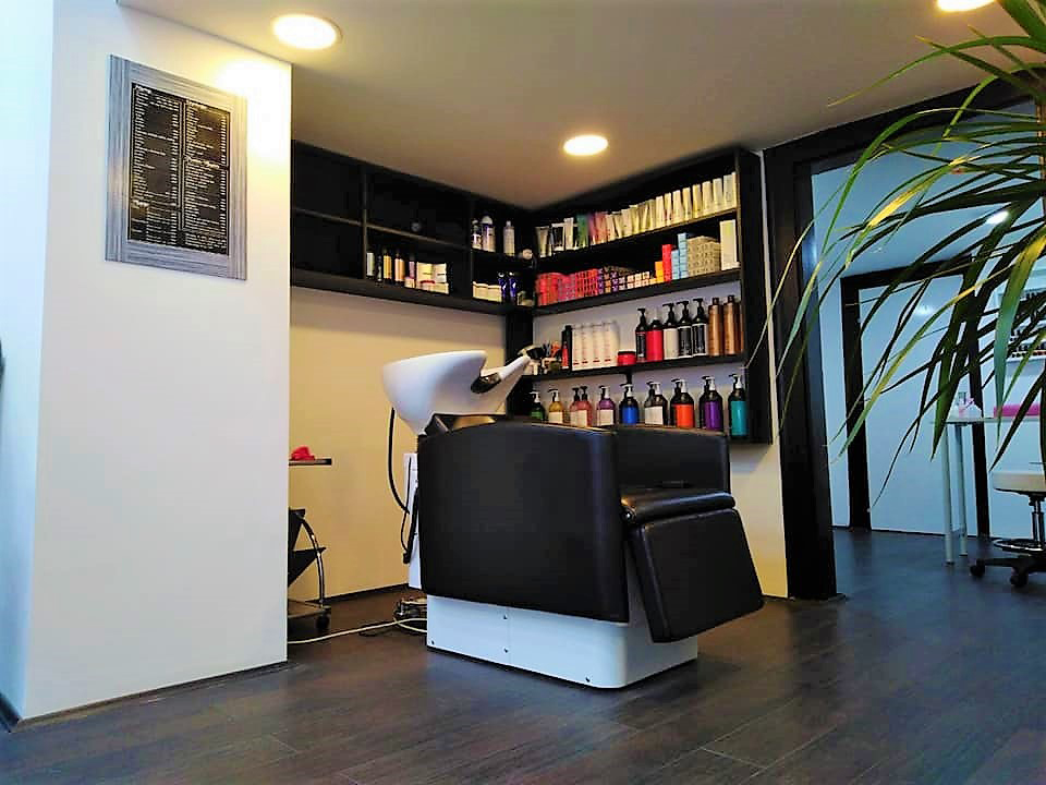 HAIR STUDIO JOY Hairdressers Belgrade - Photo 6