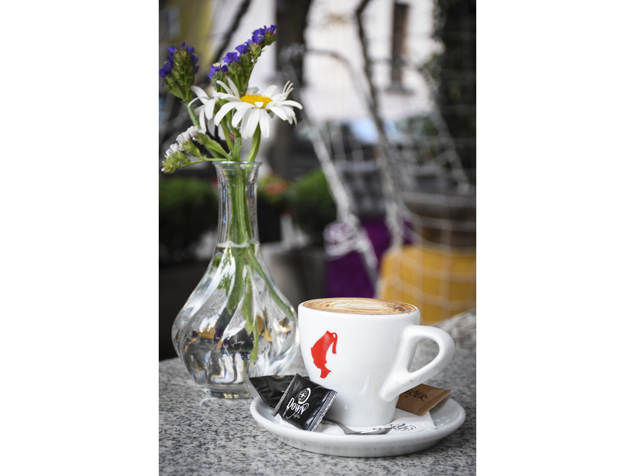 CAFFE BAR DOWN Nargila barovi Beograd - Slika 9
