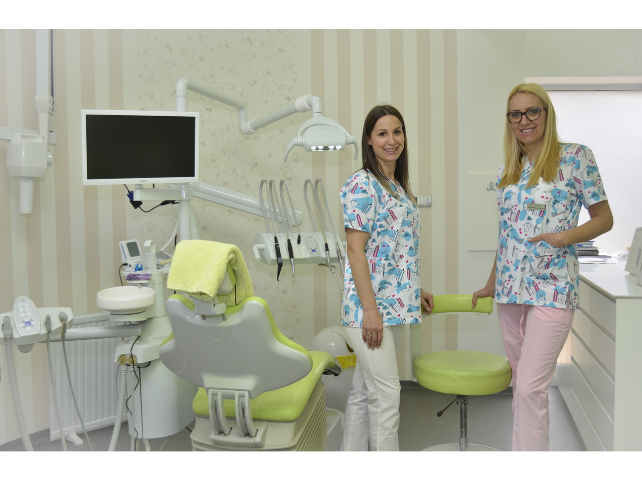 AMIDENT - DENTAL OFFICE Dental surgery Beograd
