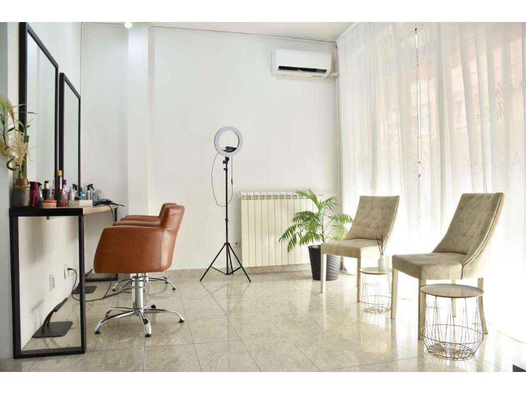 Slika 3 - HAIR SALON MILICA Frizerski saloni Beograd