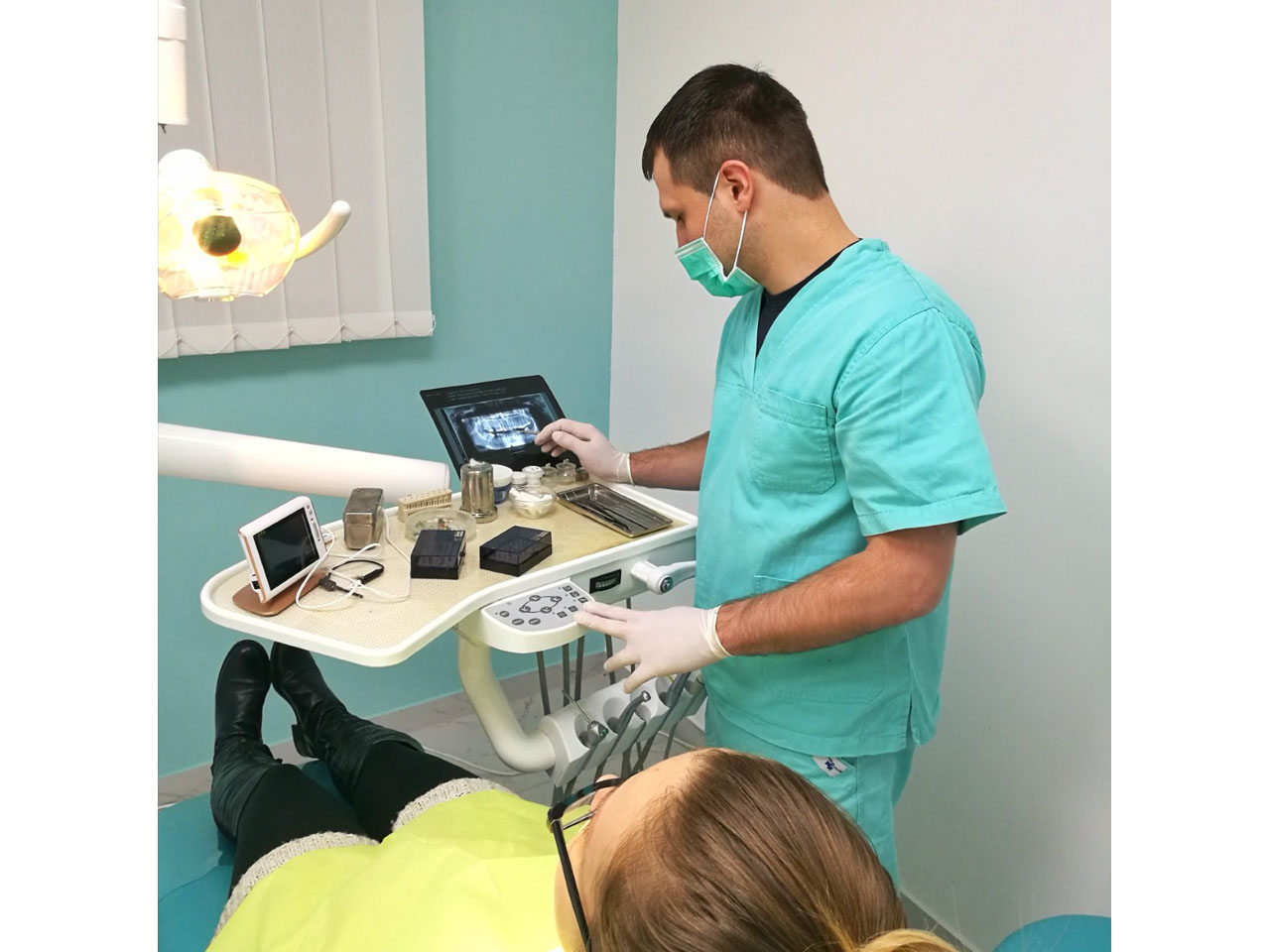 Photo 1 - DR KALEZIC DENTAL OFFICE Dental surgery Belgrade