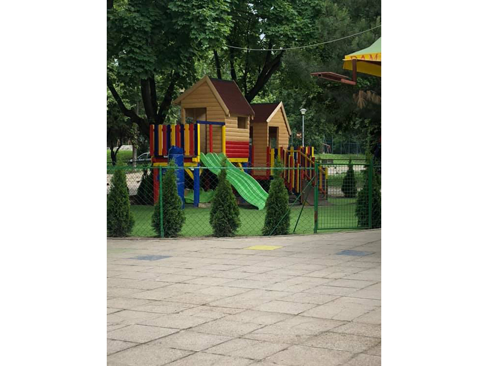 Photo 1 - KIDS PLAYGROUND LILIPUT BLOCK 45 Kids playgrounds Belgrade