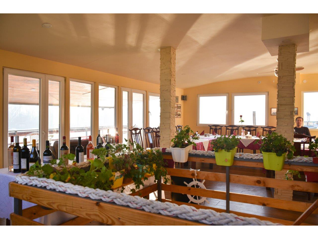 Slika 6 - RIBLJI RESTORAN KAPETAN GREŠKA Riblji restorani Beograd