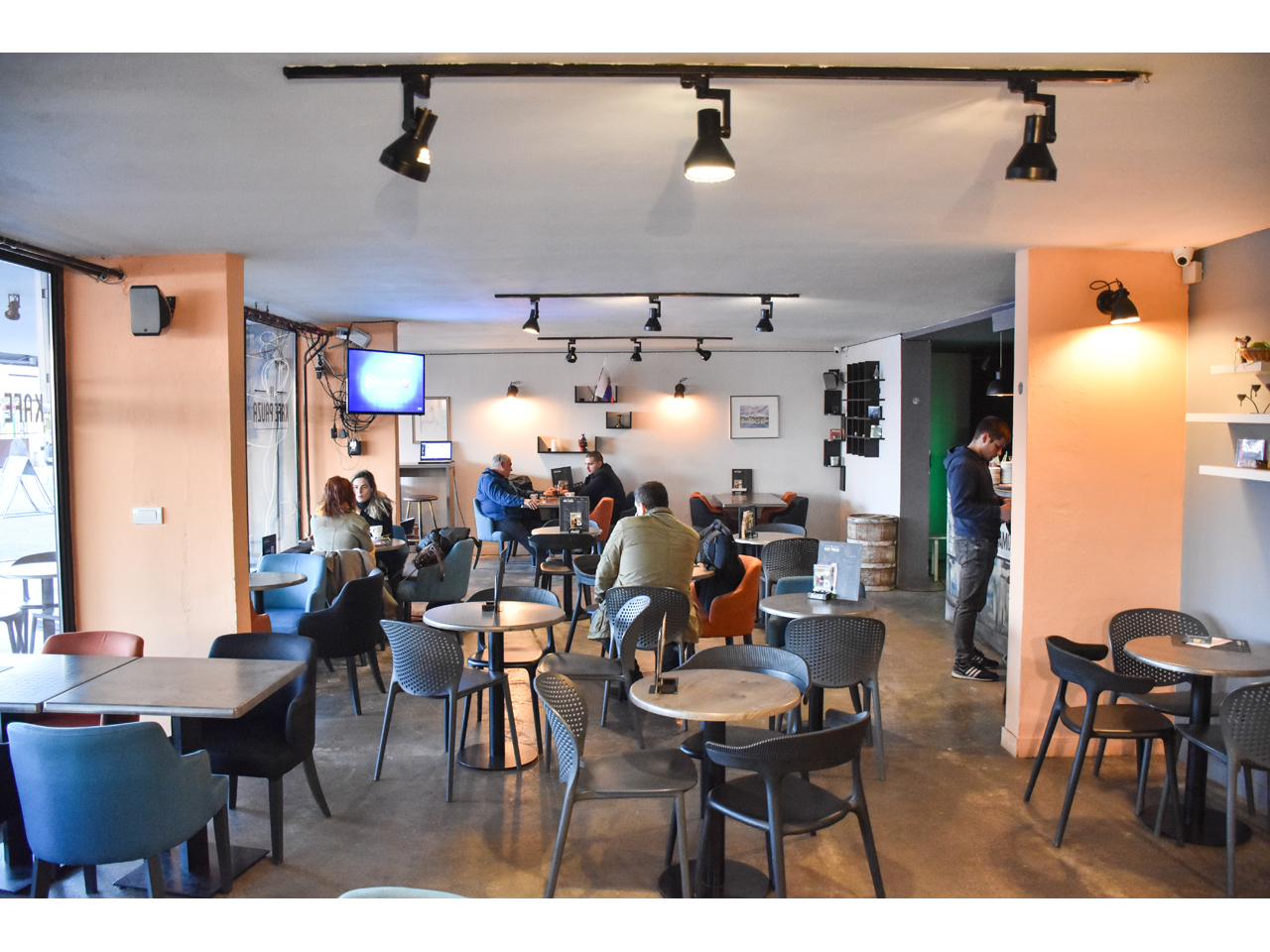CAFFE PAUZA Spaces for celebrations, parties, birthdays Beograd