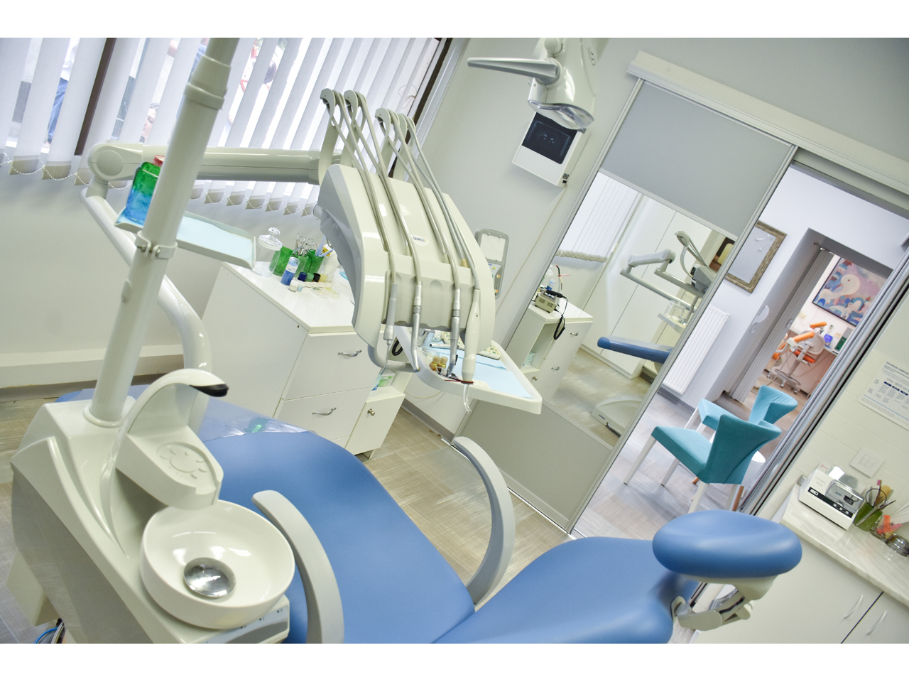 DR ASANIN - DENTAL OFFICE Dental surgery Beograd