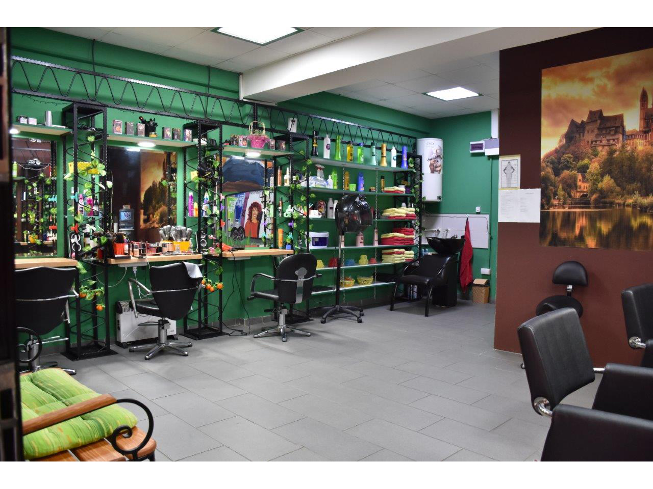 HAIR AND COSMETIC CENTER UNDERGROUND Hairdressers Belgrade - Photo 1