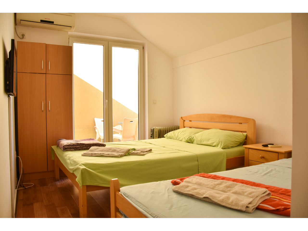 VILLA MAKSIMUM Accommodation, room renting Beograd
