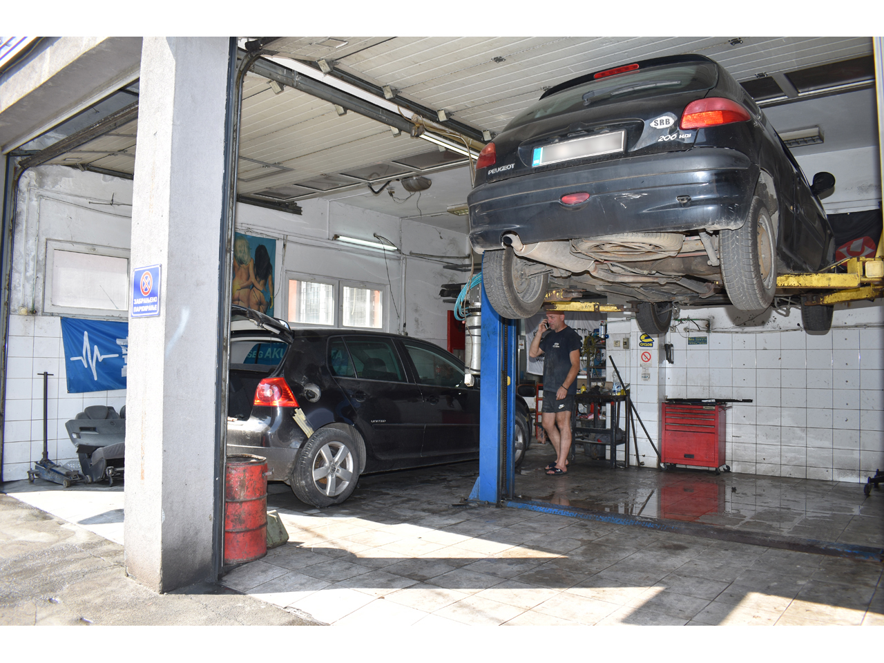 Photo 8 - AUTO SERVICE KRALJEVIC - CAR WASH, VULCANIZER, CAR REPAIRS Car-body mechanics Belgrade