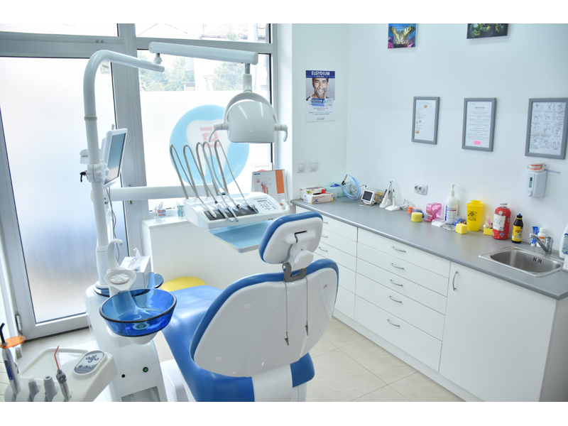 DENTAL OFFICE DR DUJEVSKI Dental surgery Belgrade - Photo 4