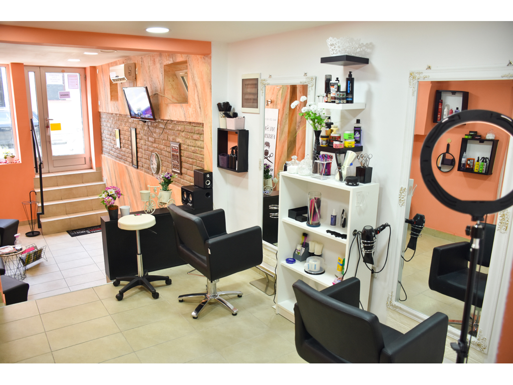MONSIEUR - HAIR SALON FOR MEN AND KIDS Hairdressers Belgrade - Photo 6