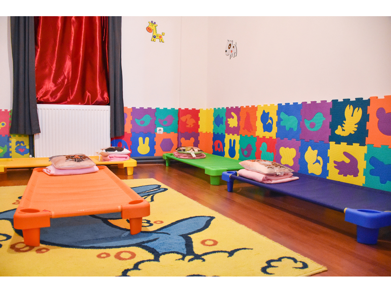 DUNAVSKA DZUNGLICA - PRIVATE PRESCHOOL INSTITUTION AND KINDERGARTEN Kindergartens Beograd