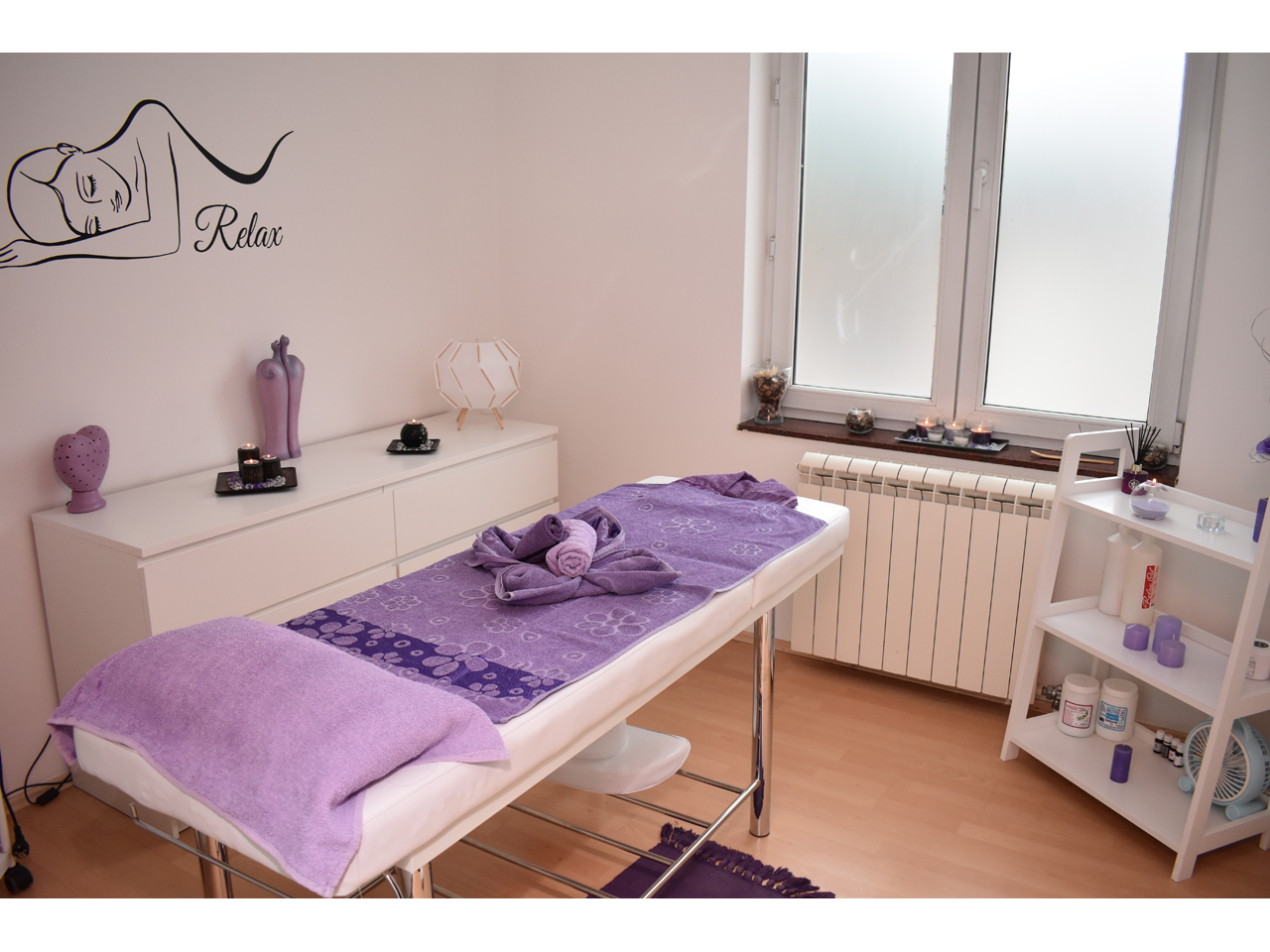 HAIRDRESSING COSMETIC STUDIO GAGA IN Hairdressers Beograd