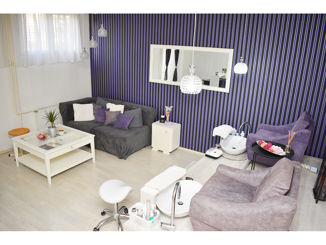 BE YOU 011 Cosmetics salons Beograd