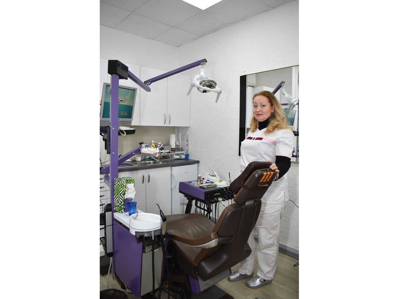 SPECIALIST DENTAL OFFICE DR AST Dental surgery Beograd