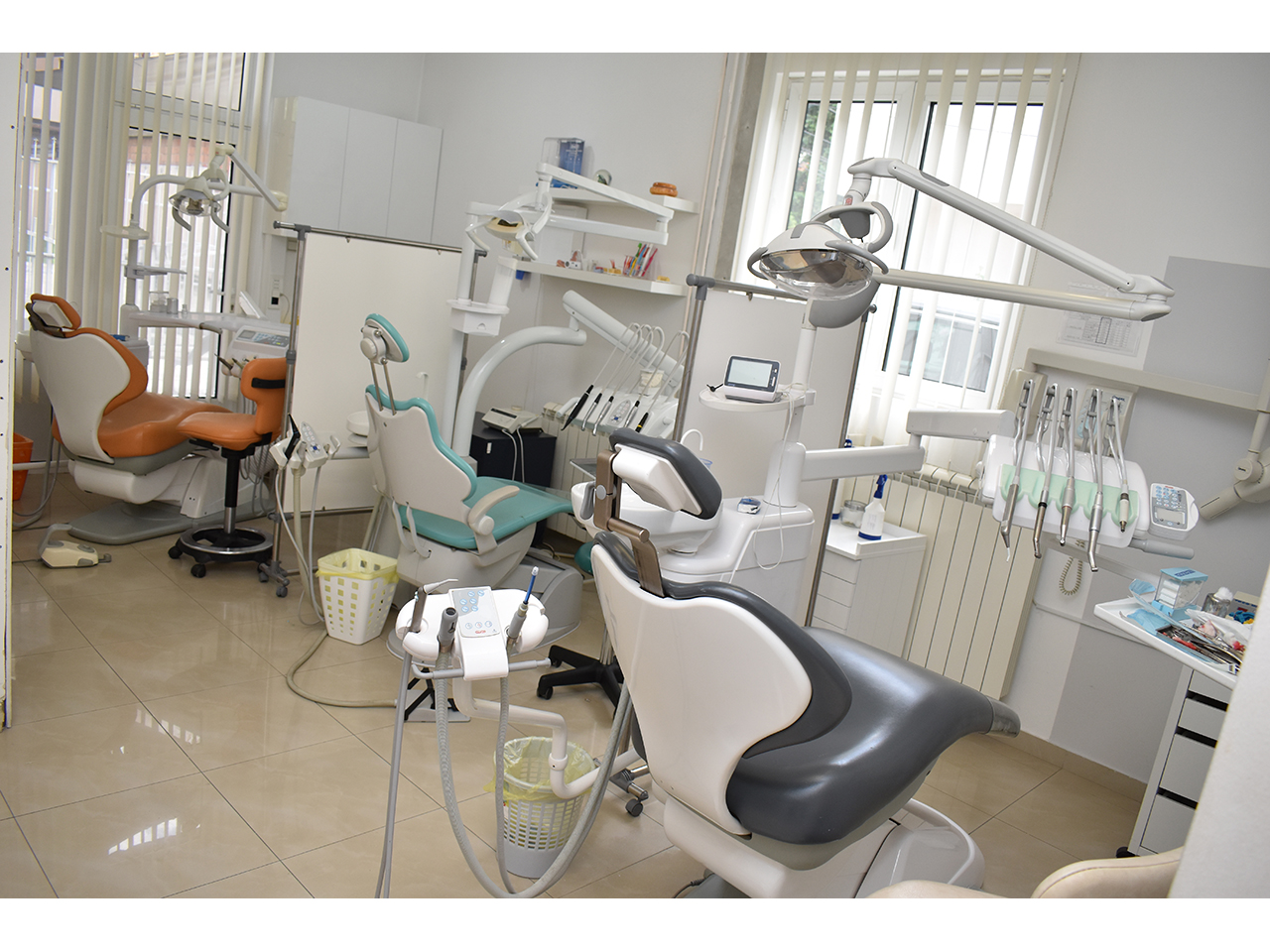 LUKAC DENTAL Dental surgery Beograd