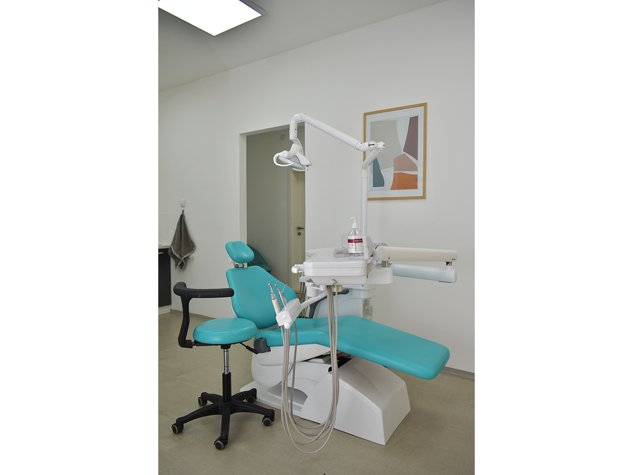 Photo 3 - NEOSMILE Dental surgery Belgrade