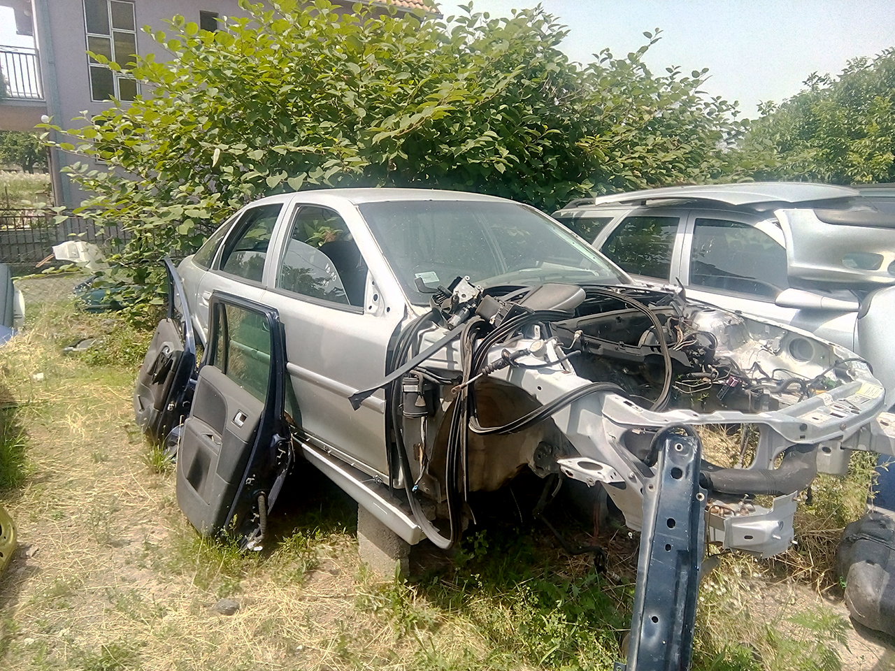 Photo 8 - CAR WASTE OPEL MIHAILO Car dumps Belgrade