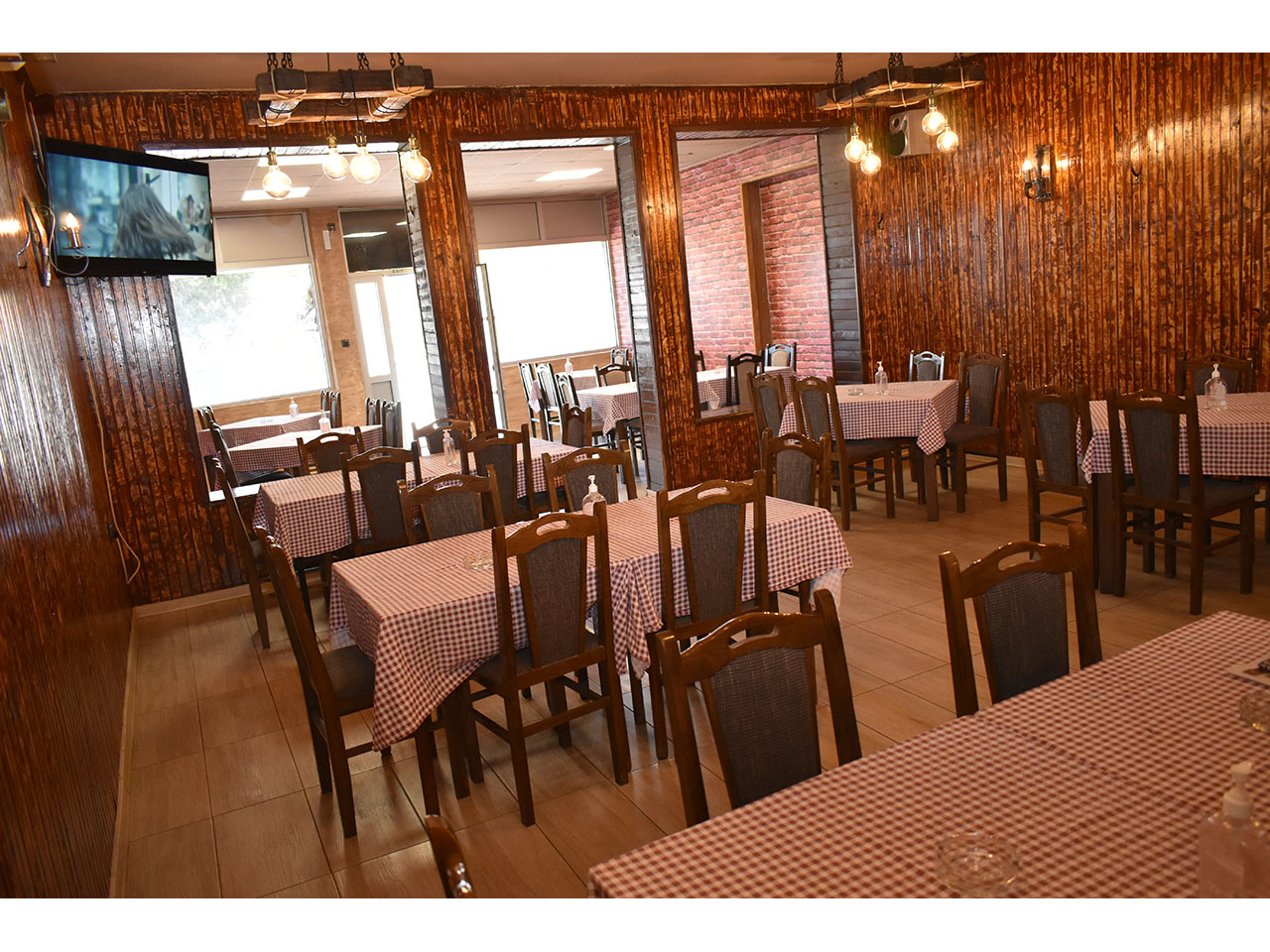 LOVAC MESARA I RESTORAN Restorani Beograd