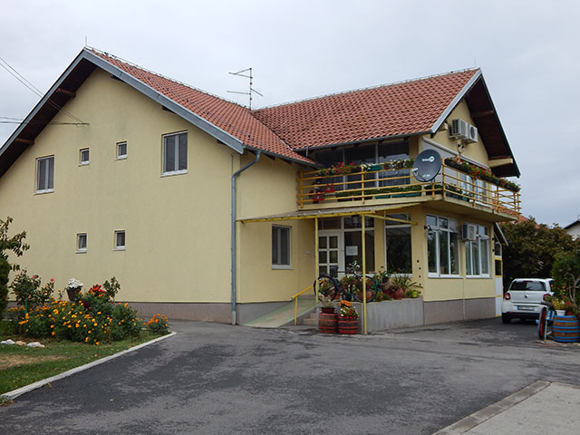 HOME FOR ACCOMMODATION OF ADULTS AND THE ELDERLY "SVETI NIKOLA" Homes and care for the elderly Beograd