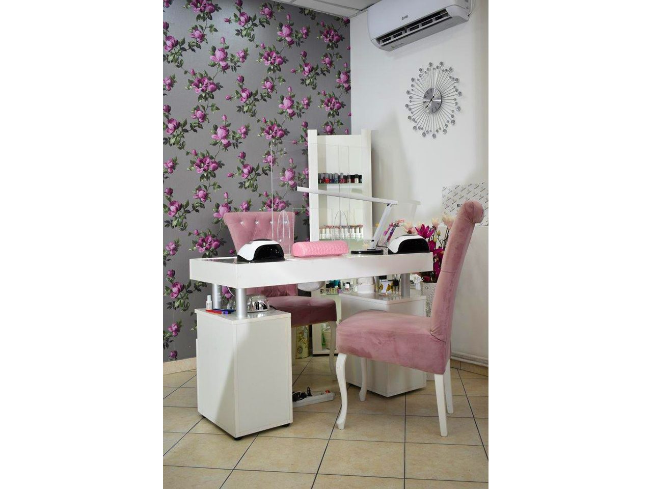 Photo 9 - HAIR AND BEAUTY STUDIO RED CAT BY JELENA Manicures, pedicurists Belgrade