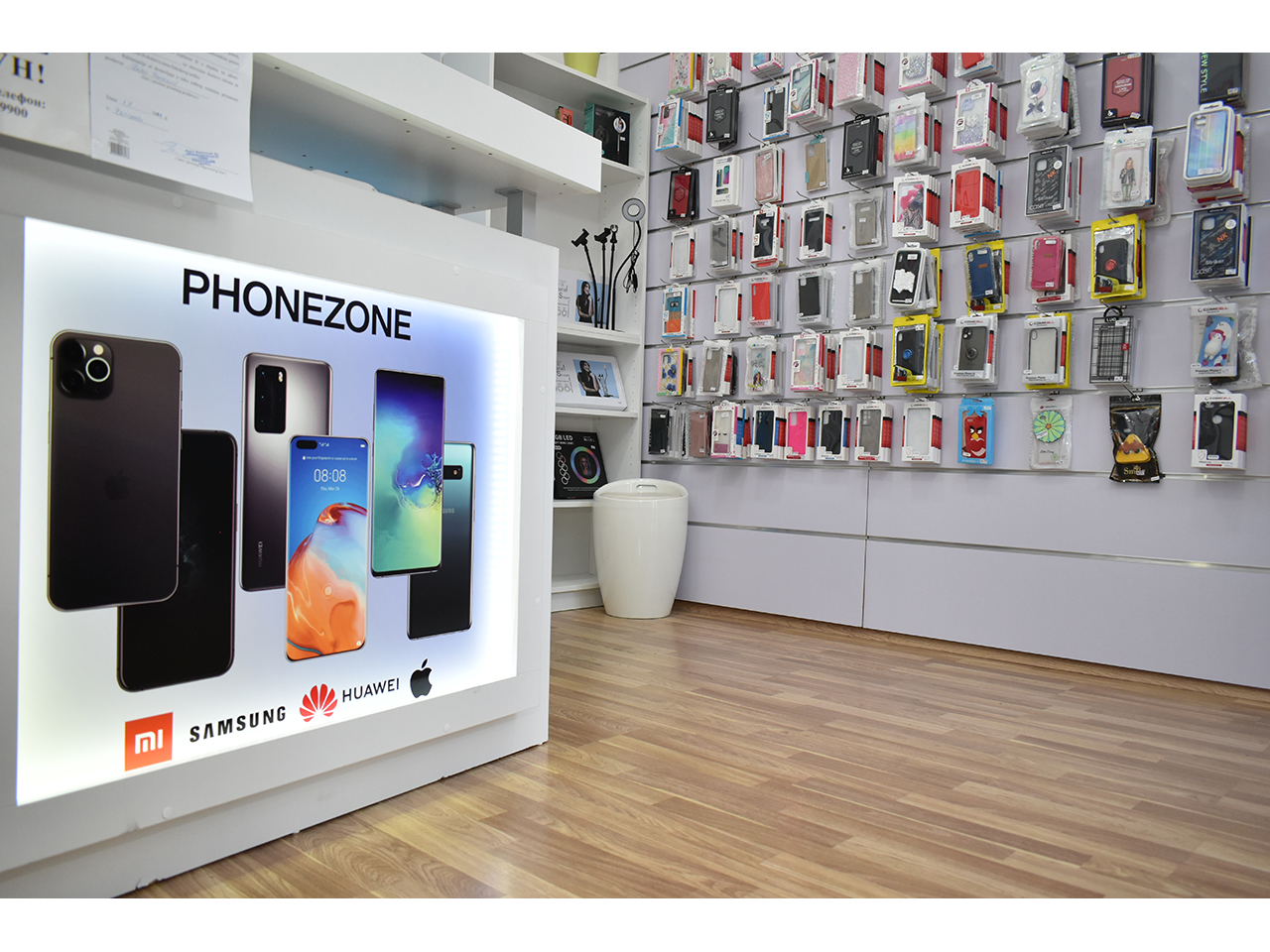 PHONEZONE Servisi mobilnih telefona Beograd