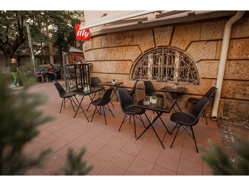 LOUNGE CAFE BAR LE MONDE Restorani Beograd
