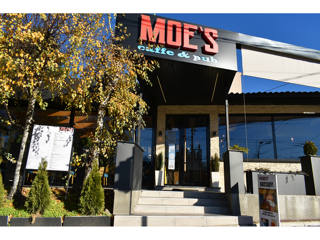 MOE'S PUB AND KRUSTY KITCHEN Restorani Beograd