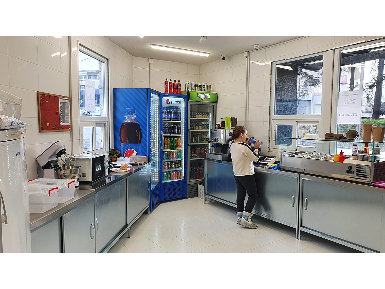 FAST FOOD PLAVI BIK BELGRADE Delivery 1 Dragoslava Srejovica st