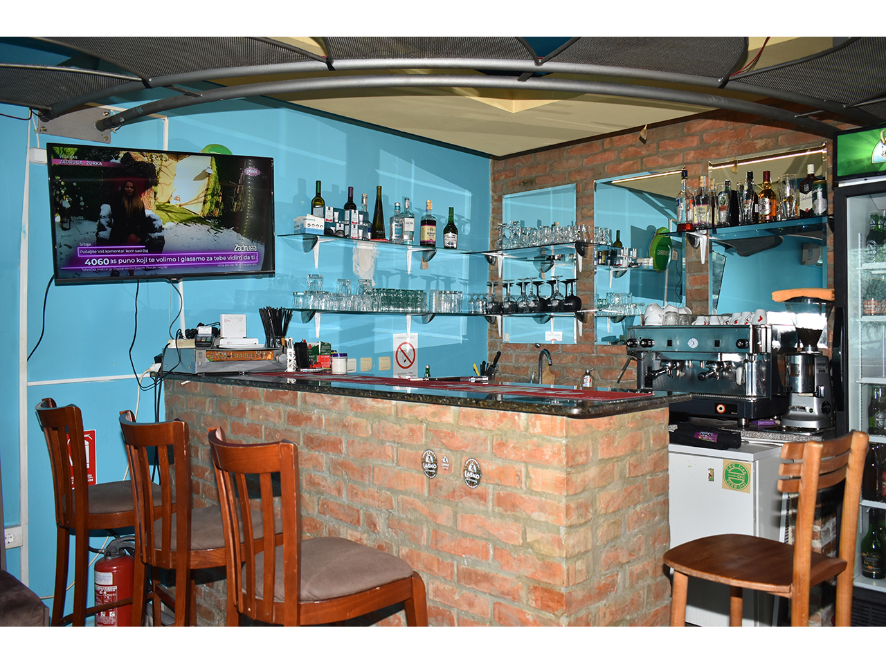CAFFE PUB RESTART Bars and night-clubs Beograd