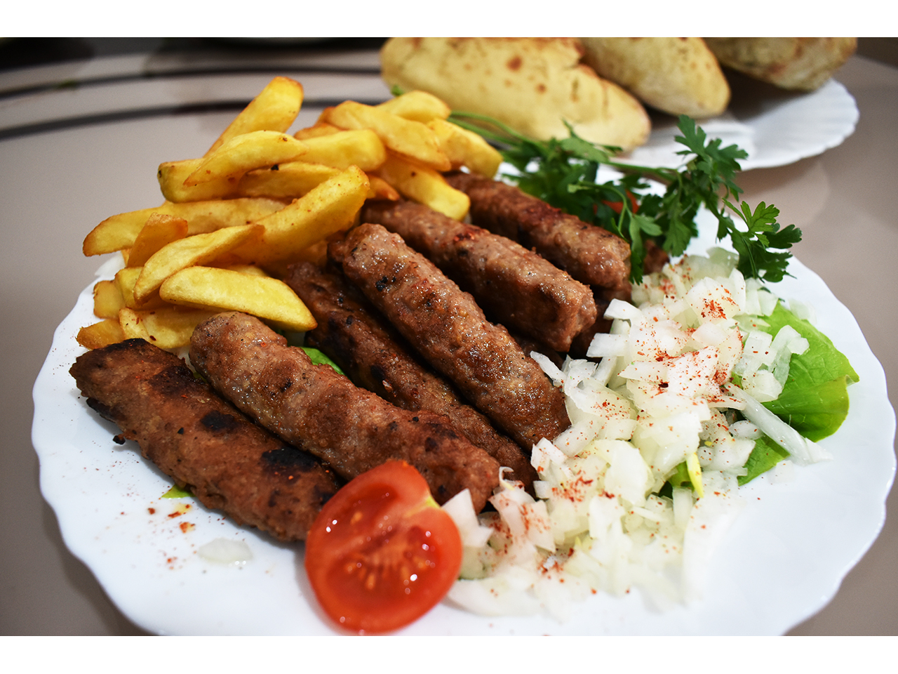 EXCLUSIVE MESARA Fast food Beograd