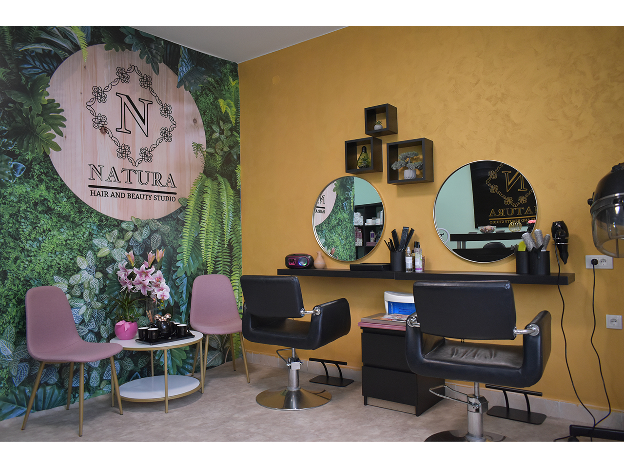 NATURA HAIR AND BEAUTY STUDIO Estetika, anti-aging centri Beograd