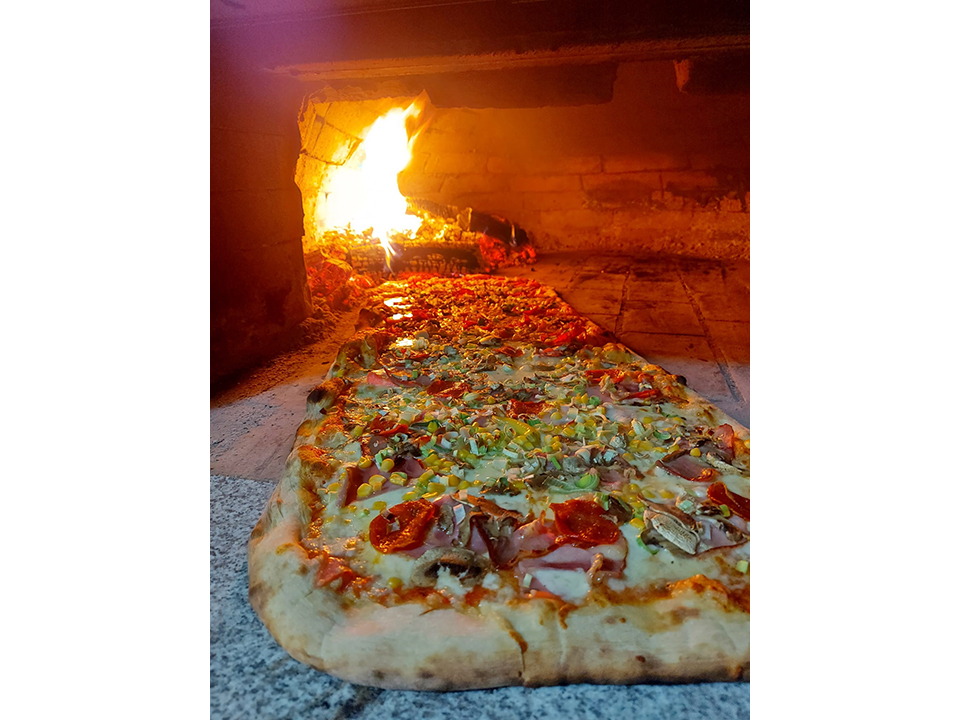 Photo 4 - PIZZERIA TRAVOLTA - THE LARGEST PIZZA IN BELGRADE Pizzerias Belgrade