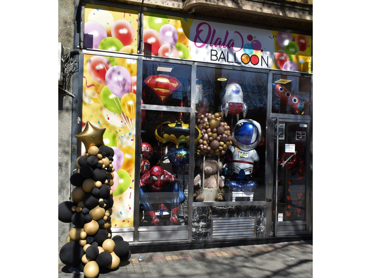 Slika 1 - BALONI ZVEZDARA O LA LA Baloni Beograd