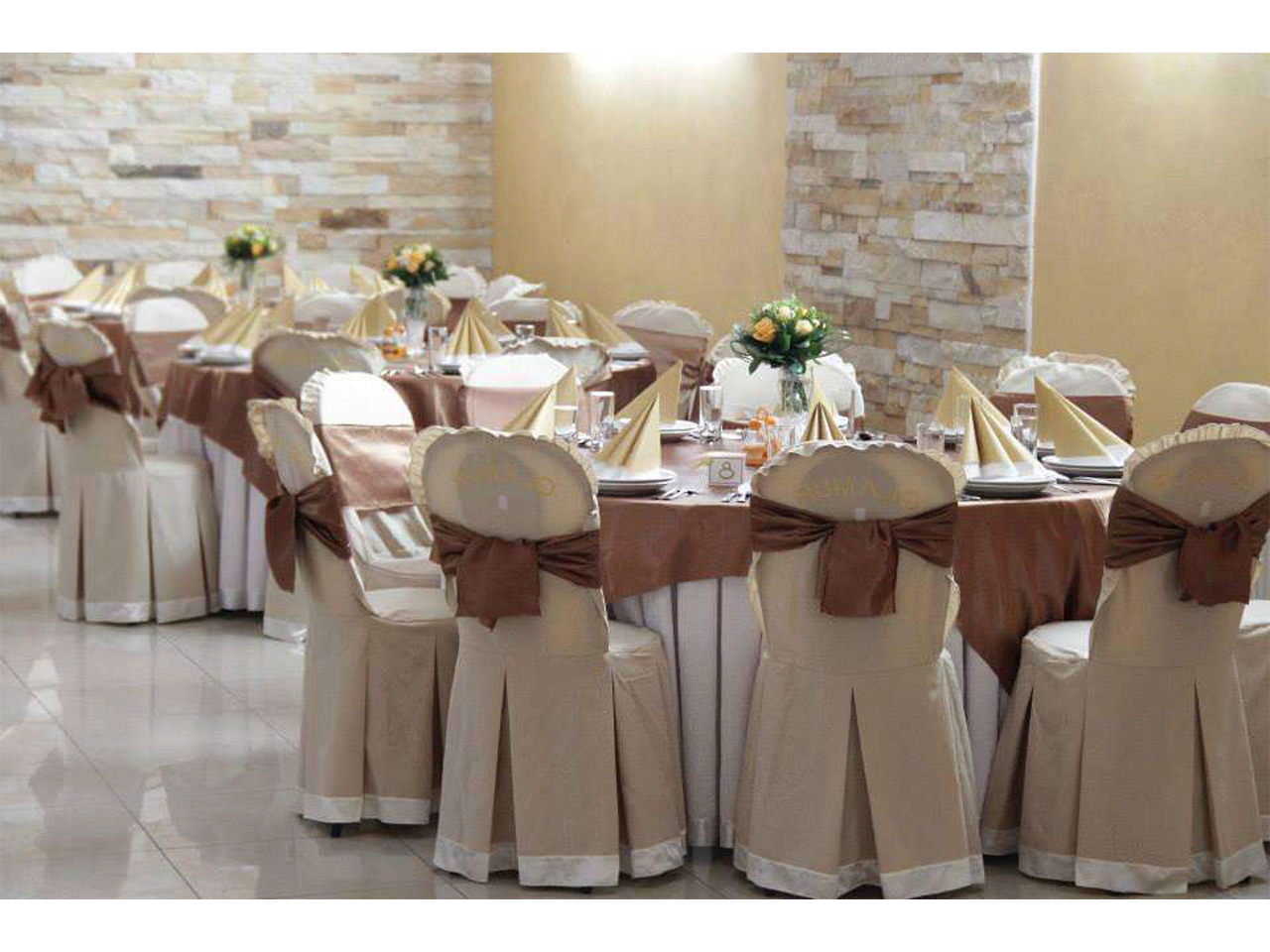 GLAMUR CELEBRATION HALL Restaurants for weddings, celebrations Beograd