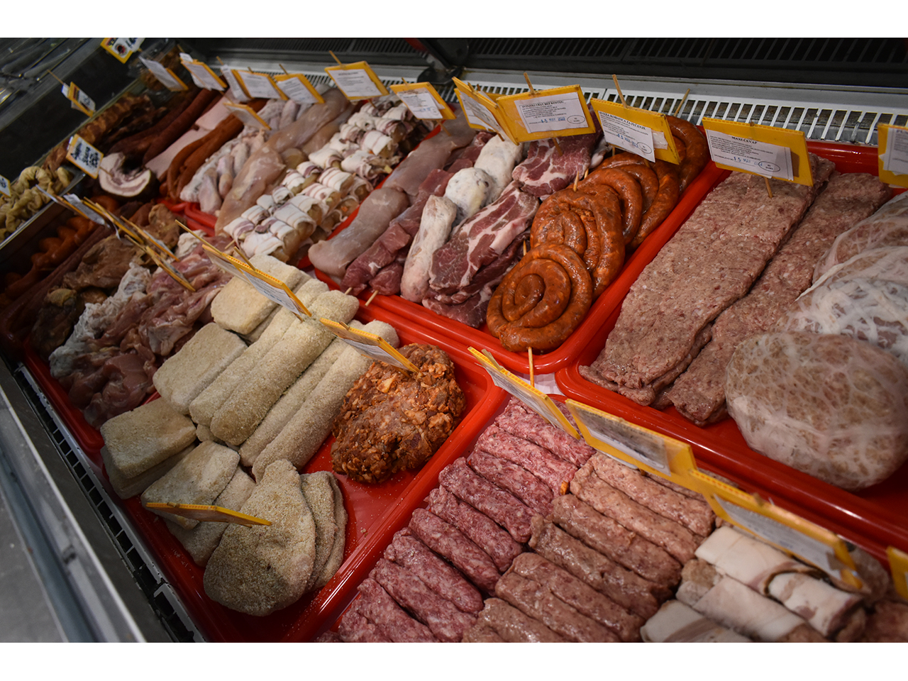 ZLATNI BIK - TRITON PLUS Butchers, meat products Beograd