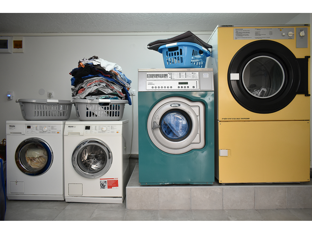 Photo 4 - DRY CLEANING AND LAUNDRY KRISTALINO Dry-cleaning Belgrade