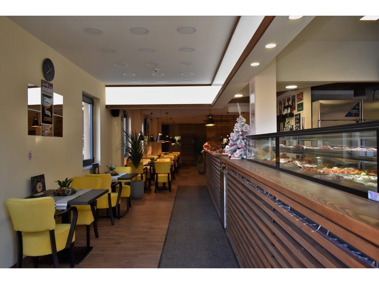 Photo 4 - 360 PUB RESTAURANT Restaurants Belgrade